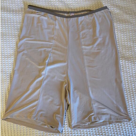 Undersummer Nude High Waisted Silky Slip Shorts/ Biker Shorts Size 2X - Picture 3 of 11